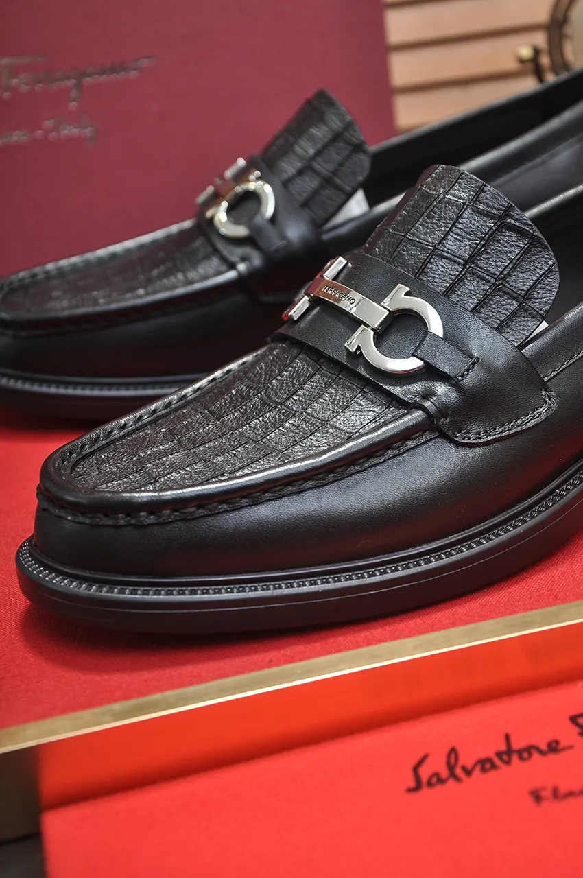 Men's men's shoes 💰520💶[Ferragamo/Ferragamo] (high-end Niuli) New 🍀 Ferragamo* - top version Ferragamo's classic formal leather shoes! Made of imported original cowhide, the inner top layer is comfortable cowhide lining! Original wear-resistant rubber outsole! High quality products! Code number 38-44!